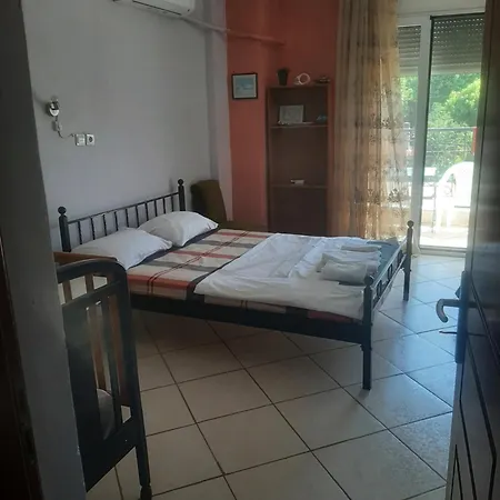 καρδιτσιωτικο ホテル Kardítsa